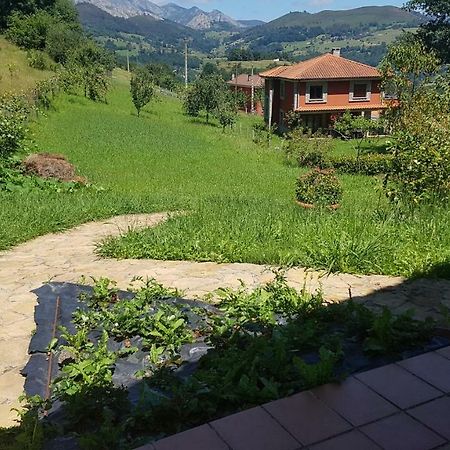 Apartamentos La Guertina Cangas de Onis Bagian luar foto